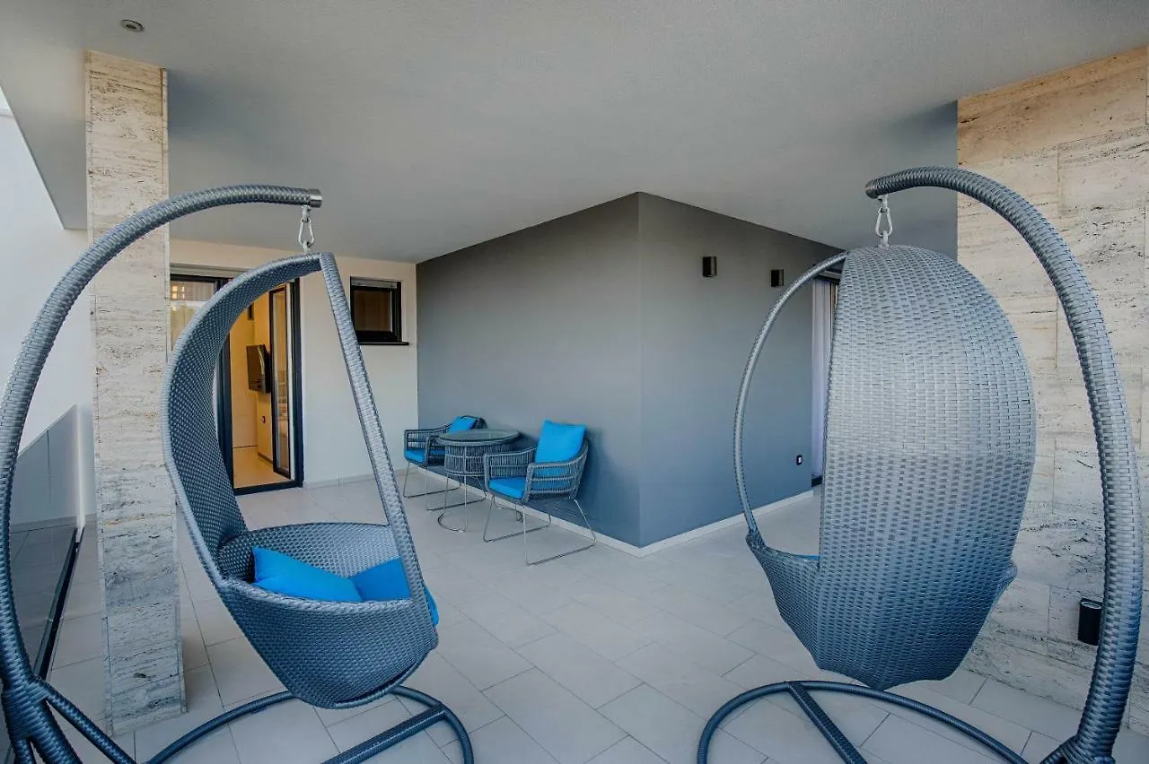 Deluxe Beach Apartments by Traveler Tourist Agency Krk Krk Town
