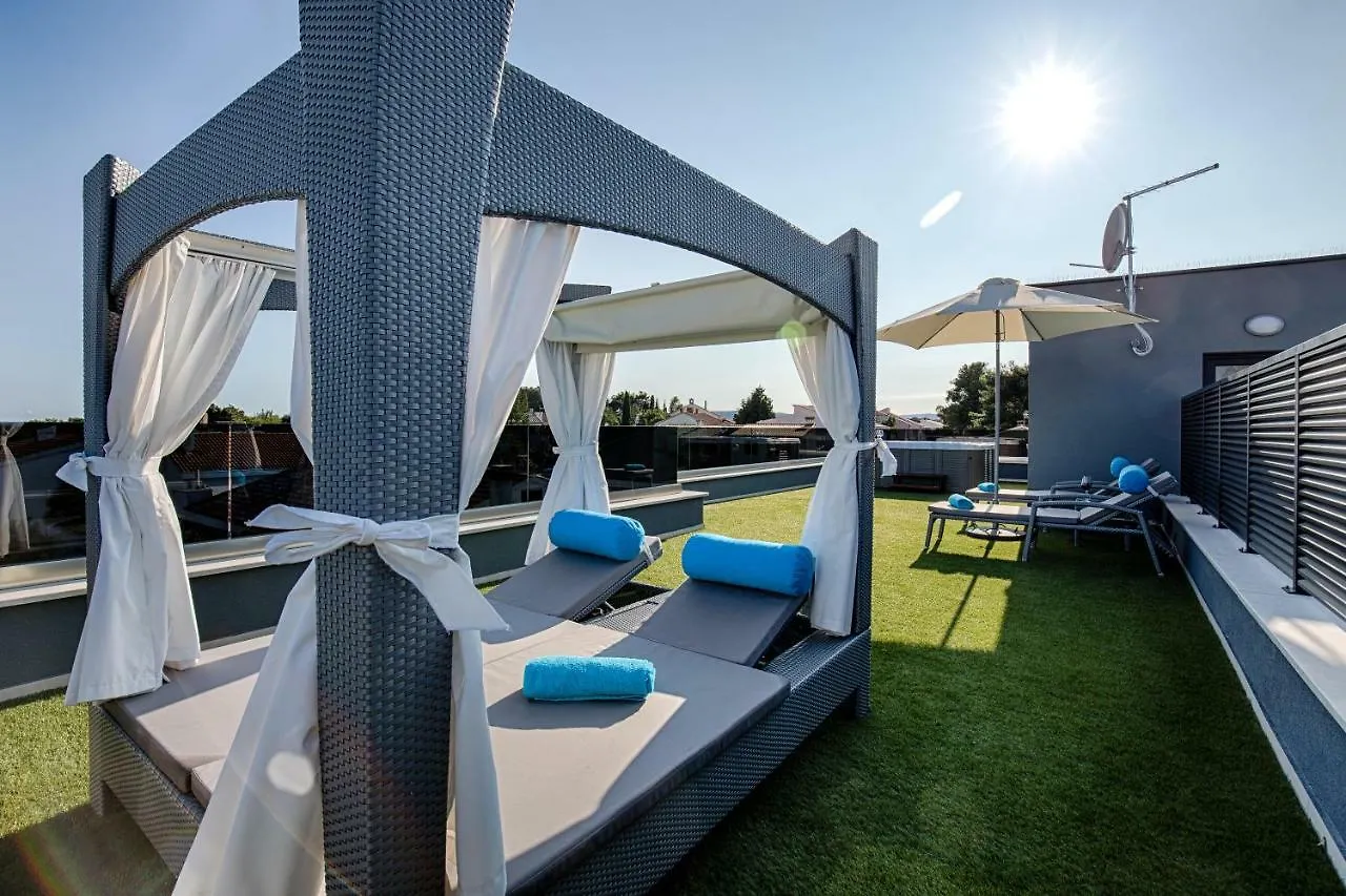 Deluxe Beach Apartments by Traveler Tourist Agency Krk Krk Town