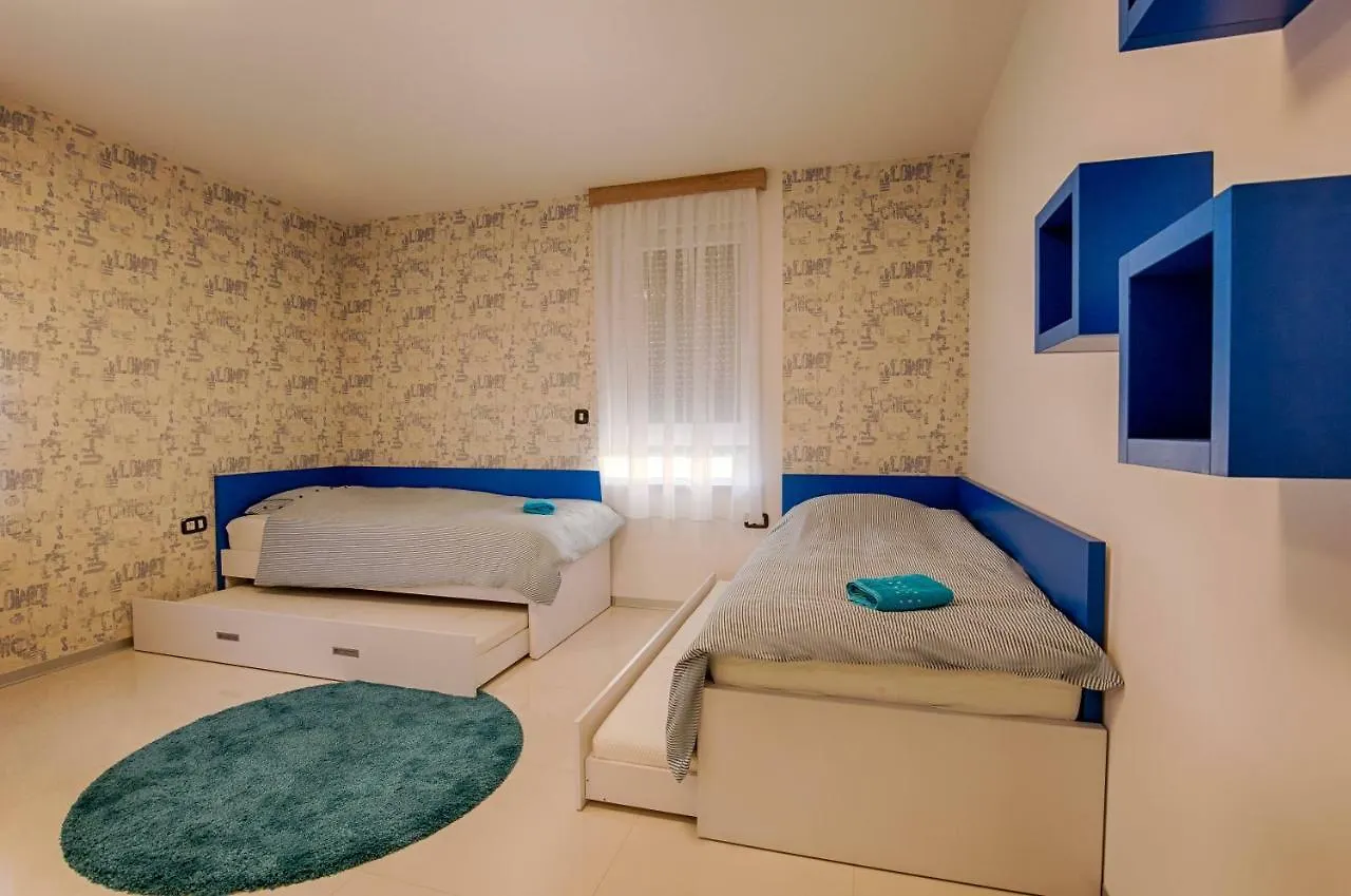 Deluxe Beach Apartments by Traveler Tourist Agency Krk Krk Town 0*,  Croatia