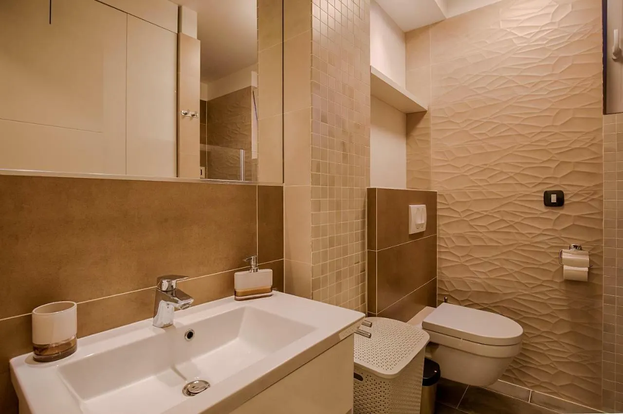 Deluxe Beach Apartments by Traveler Tourist Agency Krk Krk Town