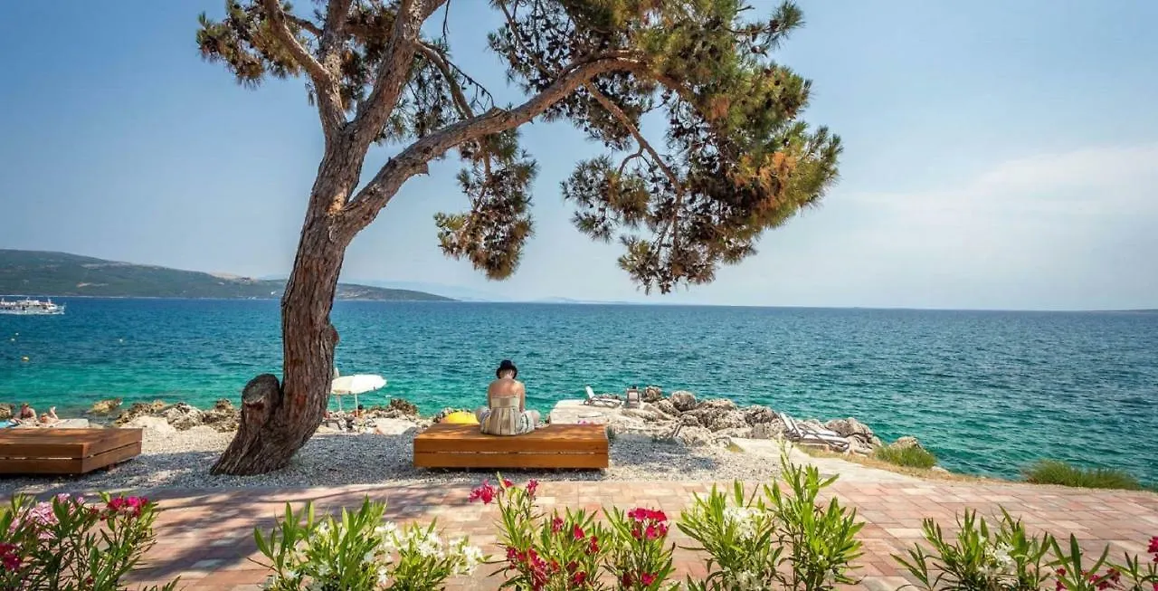 Deluxe Beach Apartments by Traveler Tourist Agency Krk Krk Town